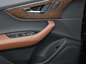 202045 TFSI quattro 팣 g