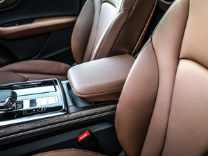 202045 TFSI quattro 팣 