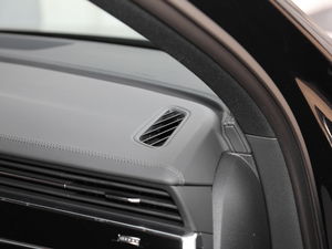 202045 TFSI quattro 팣 g