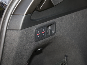 202045 TFSI quattro 팣 g