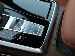 202045 TFSI quattro 팣 п؅^