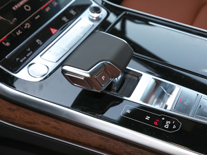 202045 TFSI quattro 팣 п؅^