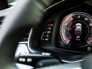 202045 TFSI quattro 팣 п؅^