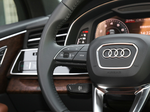 202045 TFSI quattro 팣 п؅^