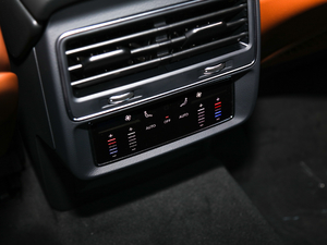 202045 TFSI quattro 팣 п؅^