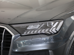 202045 TFSI quattro 팣 ^