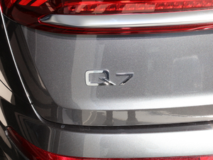 202045 TFSI quattro 팣 ^