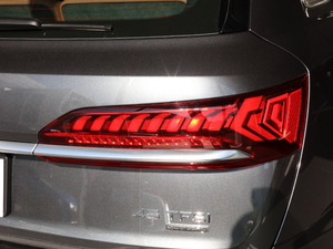 202045 TFSI quattro 팣 ^