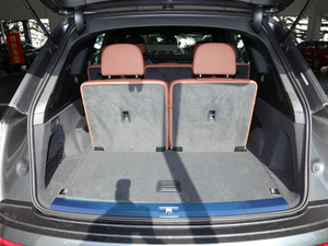 202045 TFSI quattro 팣 g