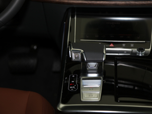 202045 TFSI quattro 팣 п؅^