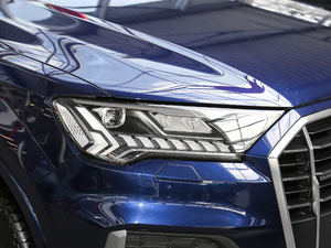 202045 TFSI quattro 팣 ^