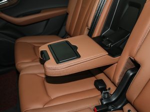 202045 TFSI quattro 팣 