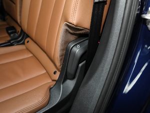 202045 TFSI quattro 팣 g