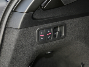 202045 TFSI quattro 팣 g