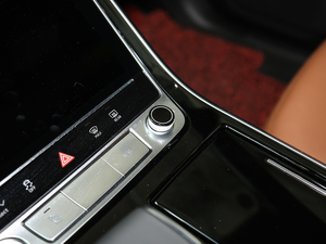 202045 TFSI quattro 팣 п؅^(q)