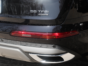 202055 TFSI quattro ʿ ^