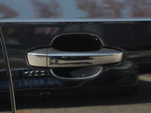 202055 TFSI quattro ʿ {T