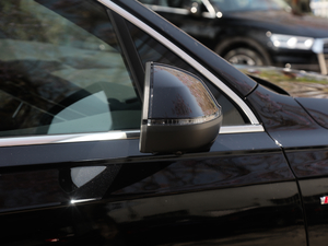 202055 TFSI quattro ʿ ^