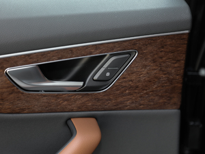 202055 TFSI quattro ʿ g