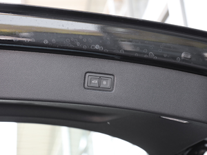 202055 TFSI quattro ʿ g