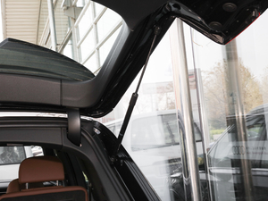 202055 TFSI quattro ʿ g