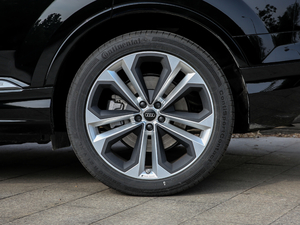 202055 TFSI quattro  ^