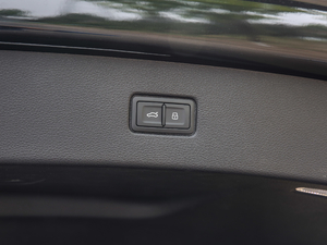 202055 TFSI quattro  g