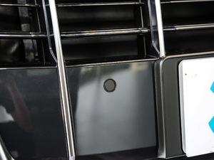 202055 TFSI quattro S line \ ^