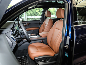 202055 TFSI quattro S line \ {