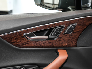 202055 TFSI quattro S line \ g