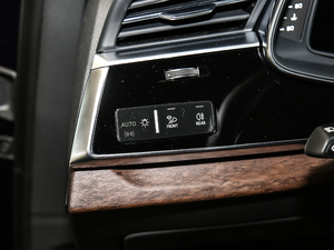 202055 TFSI quattro S line \ п؅^