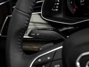 202055 TFSI quattro S line \ п؅^