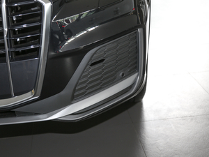 202045 TFSI quattro S line \ ^