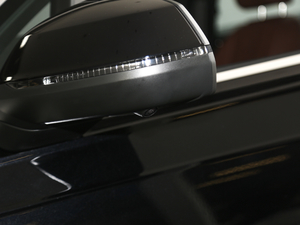 202045 TFSI quattro S line \ ^