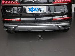 202045 TFSI quattro S line \ Ś