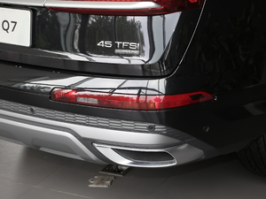 202045 TFSI quattro S line \ ^