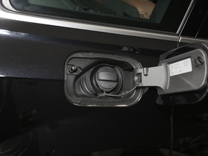 202045 TFSI quattro S line \ ^