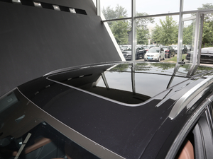 202045 TFSI quattro S line \ ܇