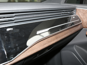 202045 TFSI quattro S line \ g