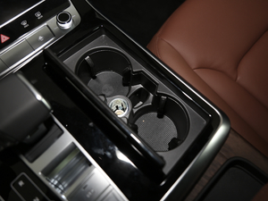 202045 TFSI quattro S line \ g