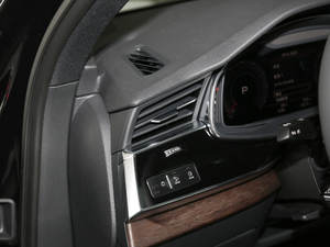 202045 TFSI quattro S line \ п؅^