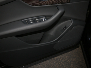 202055 TFSI quattro S line \ ǰTg