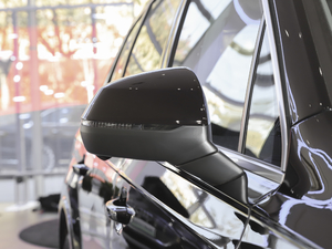 202055 TFSI quattro S line F ^