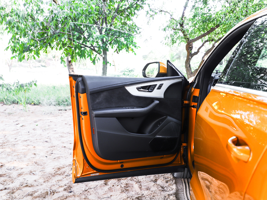 2019��W��Q8 55 TFSI ����Ӹ���