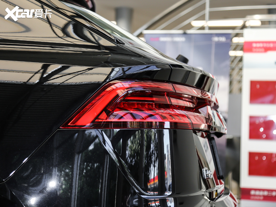 2019��?yu��n)W��Q8 55 TFSI �����(d��ng)����