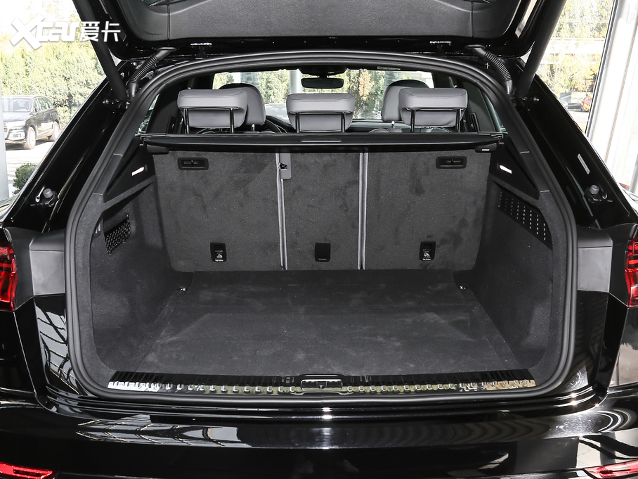 2019��W��Q8 55 TFSI ���x�Ӹ���