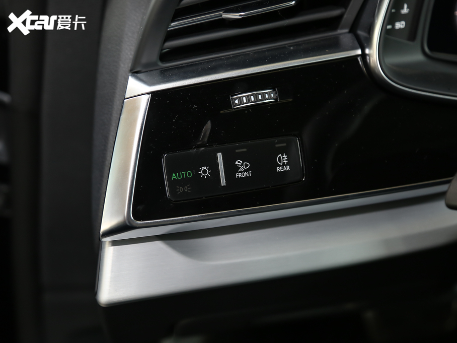 2019��W��Q8 55 TFSI ���x�Ӹ���