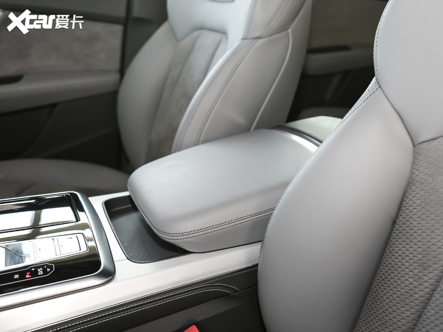 2019��W��Q8 55 TFSI ���x�Ӹ���