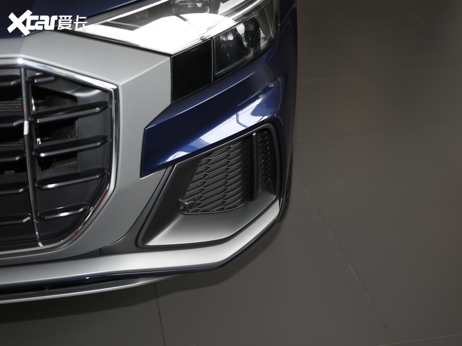 2019��W��Q8 45 TFSI ���x�Ӹ���