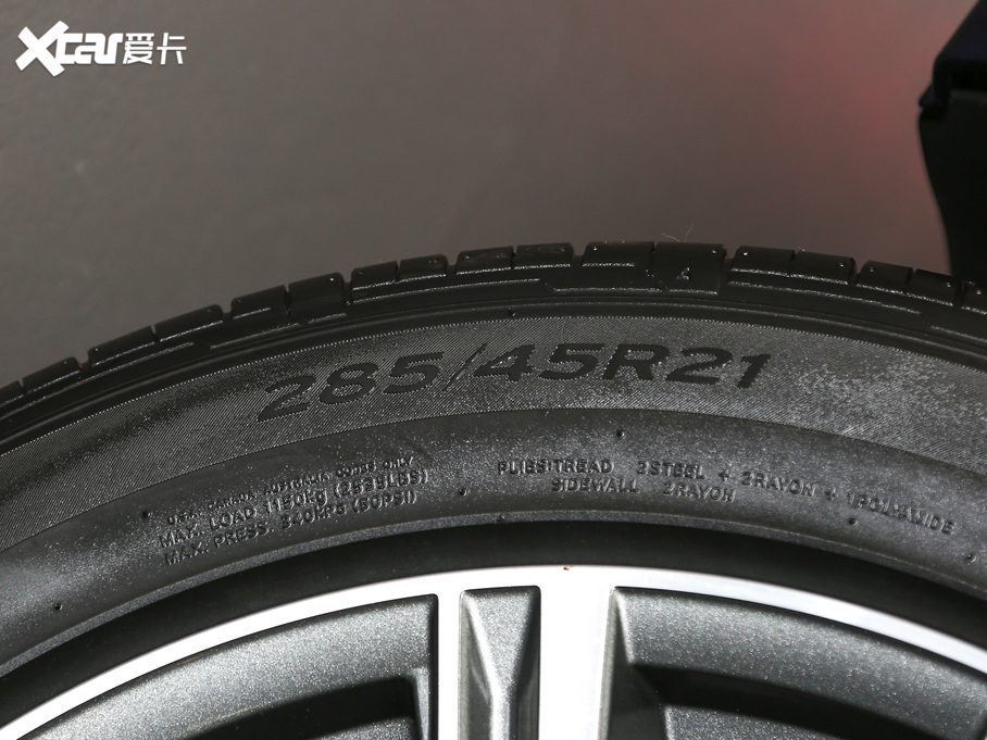 2019��W��Q8 45 TFSI ���x�Ӹ���